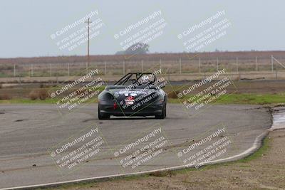 media/Jan-15-2023-CalClub SCCA (Sun) [[40bbac7715]]/Group 6/Qualifying (Sweeper)/